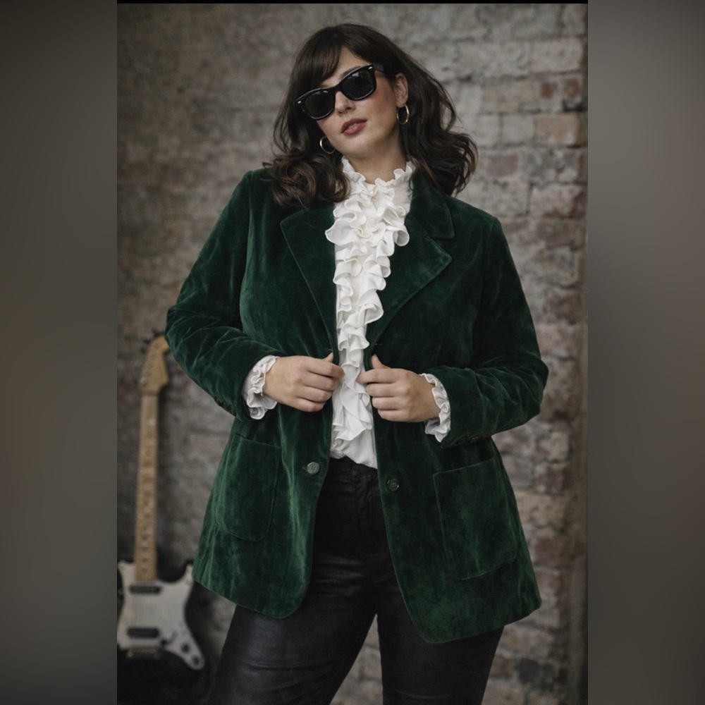 *Vintage Lane Bryant - 60’s:70’s Dark Green Velvet Blazer- plus size - Picture 1 of 11